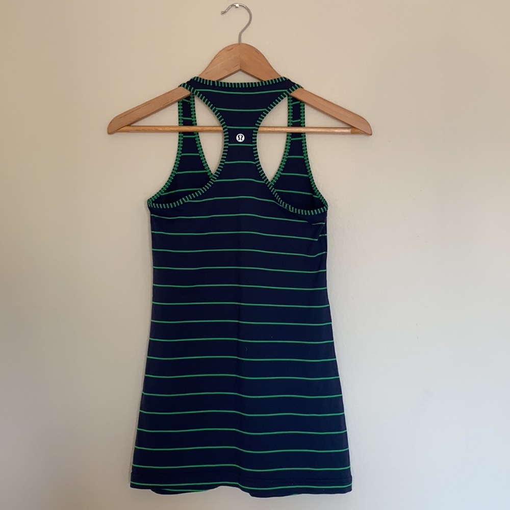 Lululemon CBR - Picture 2 of 2